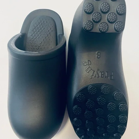 Black Praying Clogs - Picture 5 of 5